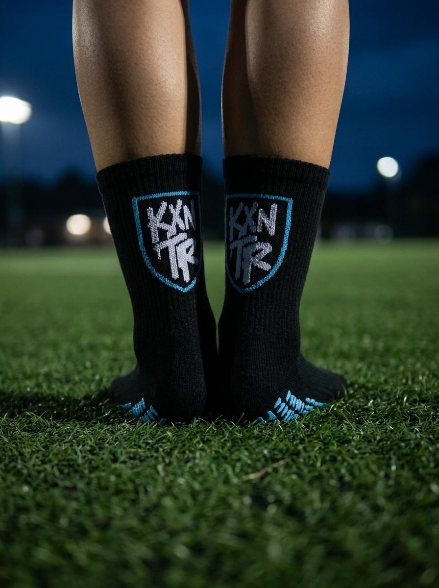 LOCKED IN - Grip Socks